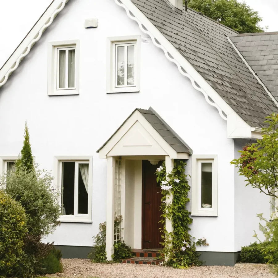 Sandtex 10L Masonry Paint (Pure Brilliant White) - Image 2