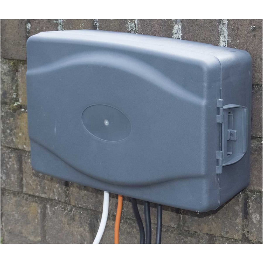 Weatherproof Master Plug Box Kit+ - Image 9