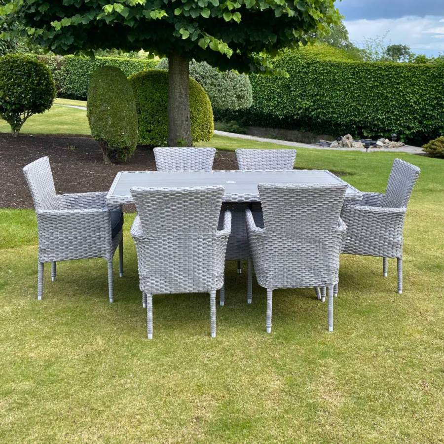 St Tropez 6 Seater Rectangular Outdour Dining Set - Image 2