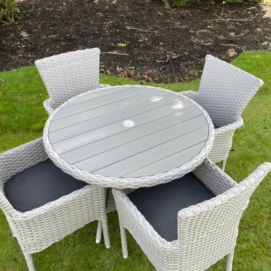 St Tropez 4 Seater Round Outdoor Rattan Dining Set - Image 2
