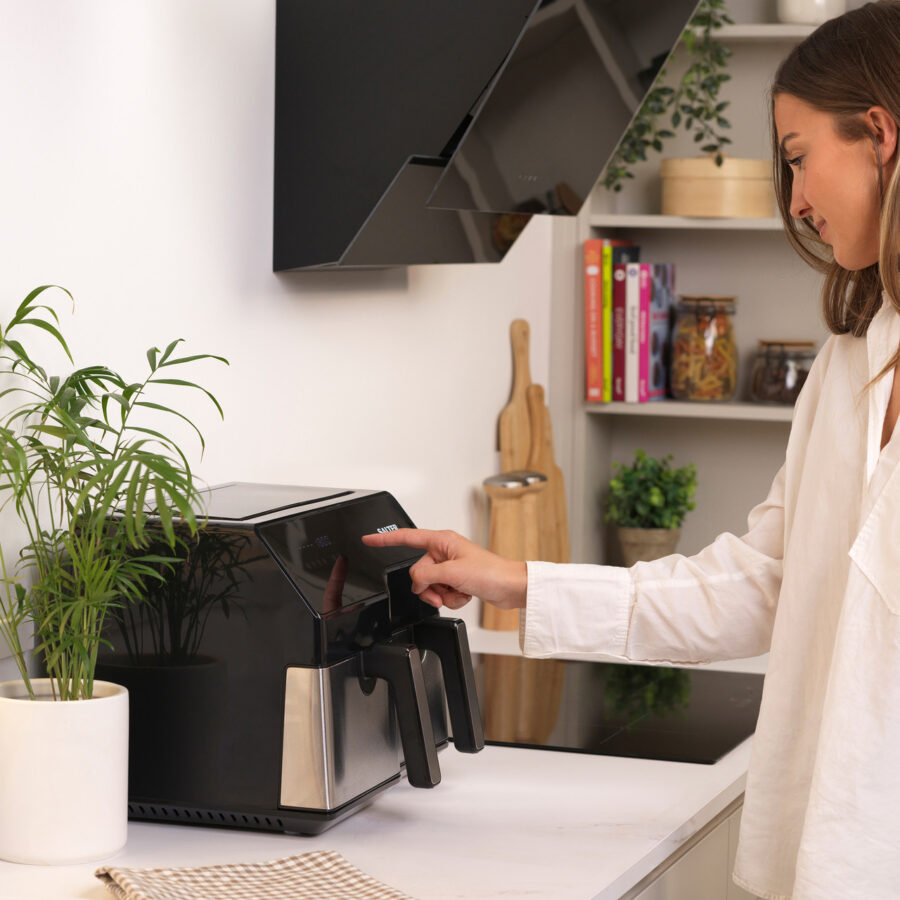 Salter Dual Sector Air Fryer with Double Drawer - 9L - Image 4