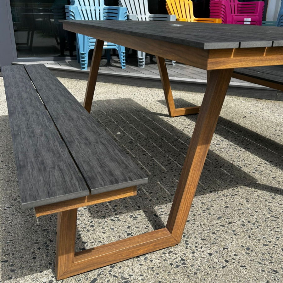 Heydon Aluminium Wood Look Picnic Bench - Image 2